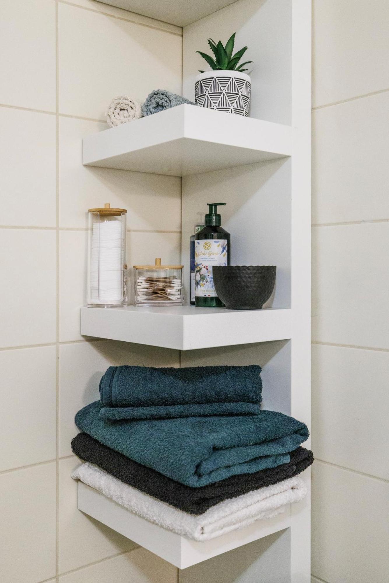 Spacious Flat & Parking Possibility, 3 Stops To Wenceslav Square Prag Dış mekan fotoğraf
