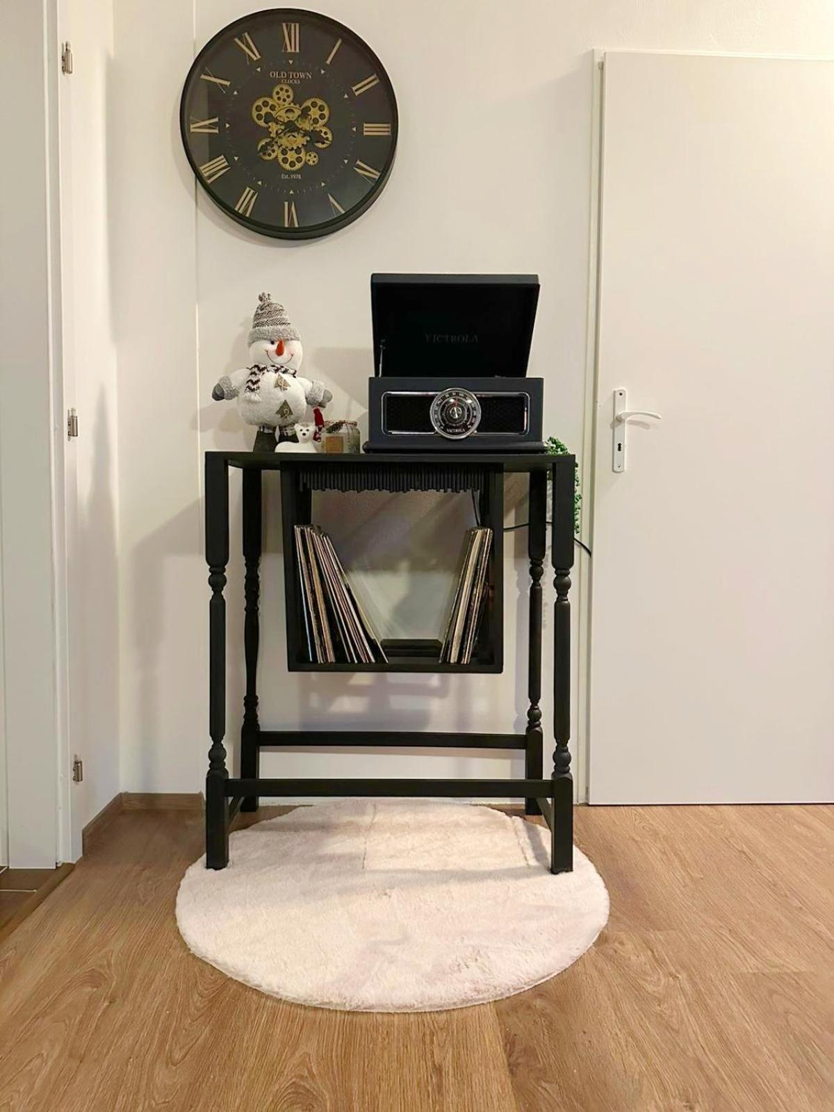 Spacious Flat & Parking Possibility, 3 Stops To Wenceslav Square Prag Dış mekan fotoğraf